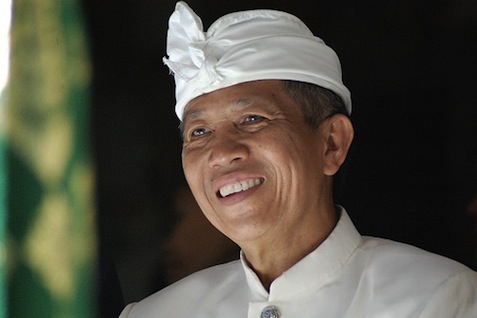 GUBERNUR BALI: Kaji Ulang Pajak Progresif  Kendaraan